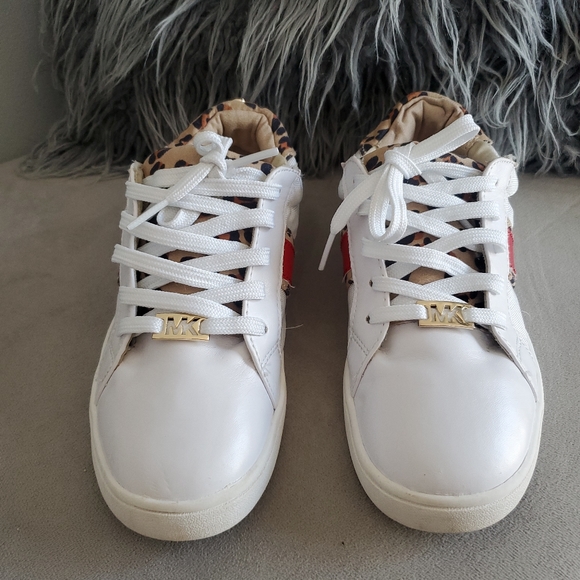 Michael Kors Girls Leopard Print Sneakers Red Stripe Size 3 - Picture 2 of 6